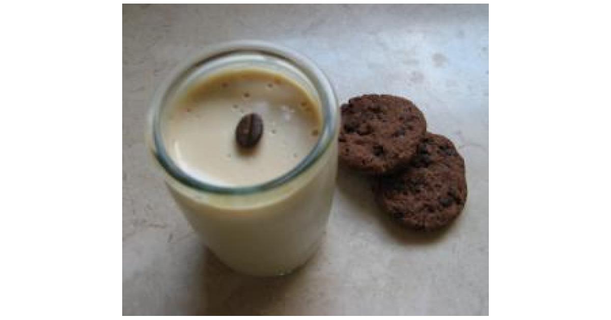 Petit pot de crème au café par lilas35. Une recette de fan à retrouver