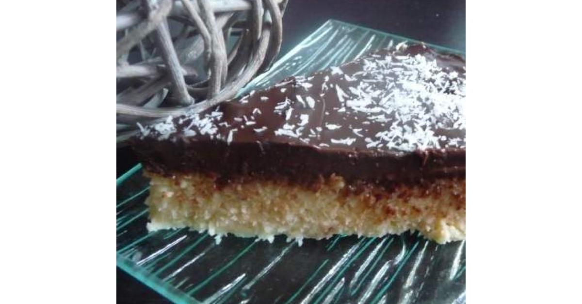 Gâteau chocolat et noix de coco façon bounty par Papillesonoff. Une