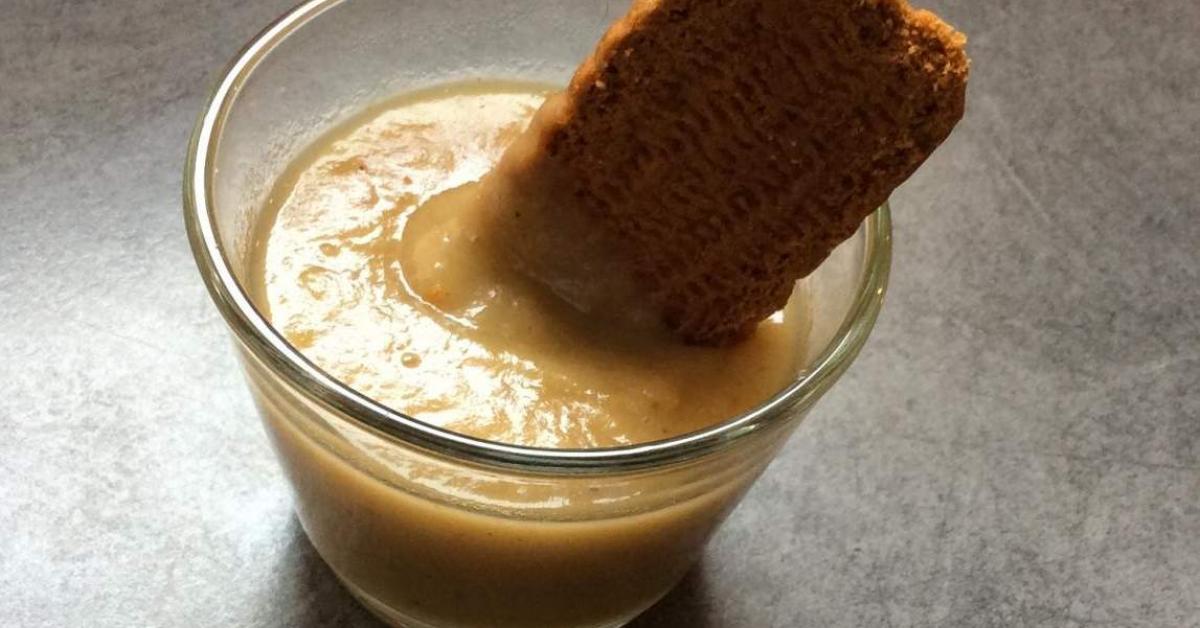 Compote rhubarbe par so88390. Une recette de fan à retrouver dans la