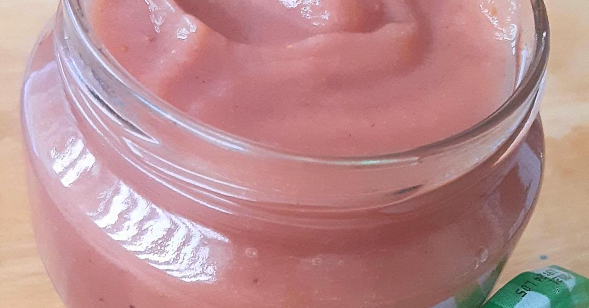 Compote pomme banane fraise par Aearyn. Une recette de fan à retrouver